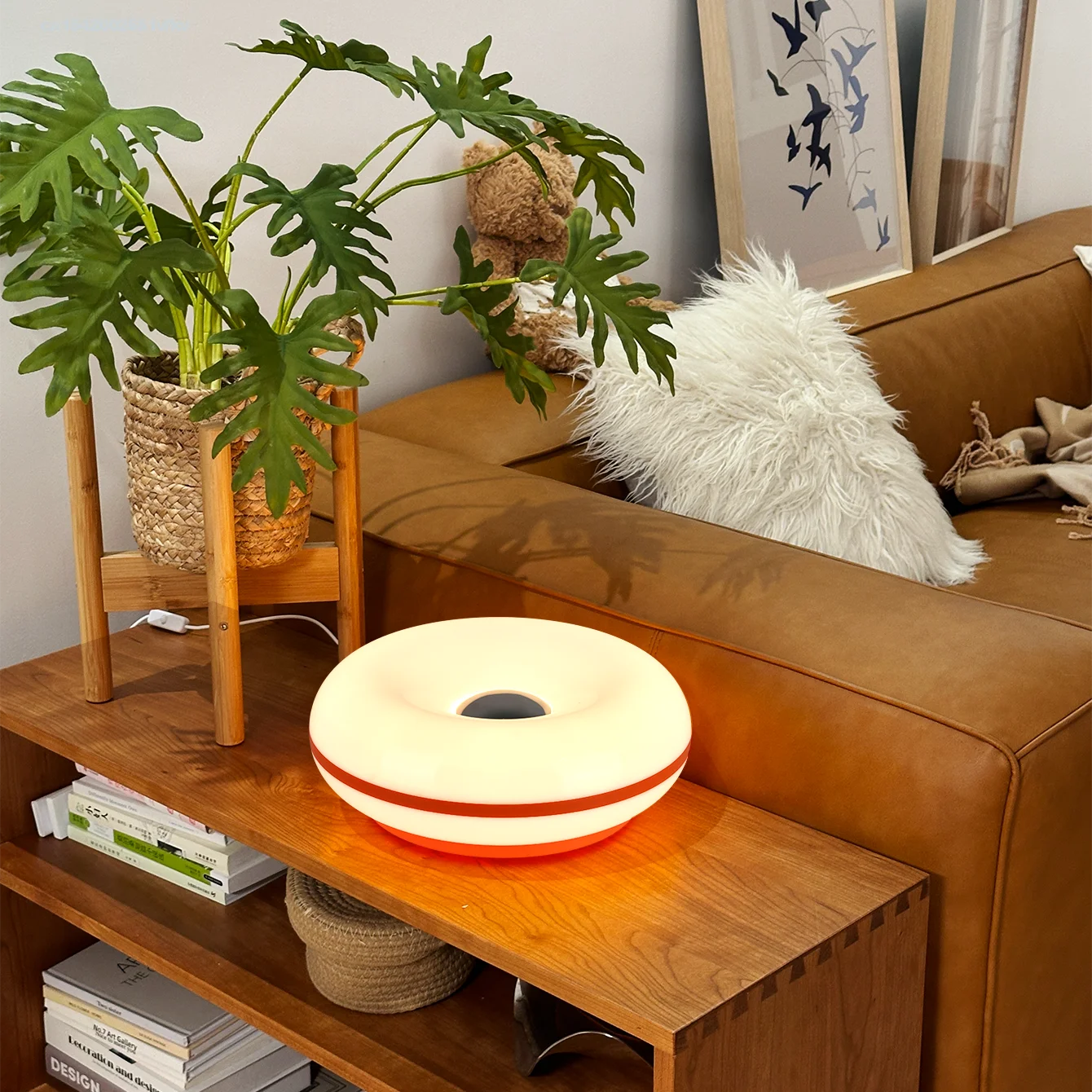 Aesthetic Bedside Lamp - Cryonix